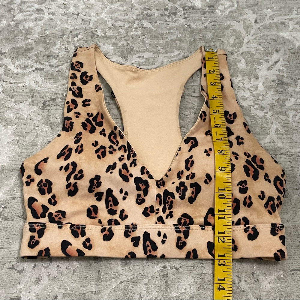 Fabletics Racerback‎ Leopard Print - Picture 11 of 11